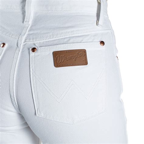 white wrangler jeans women